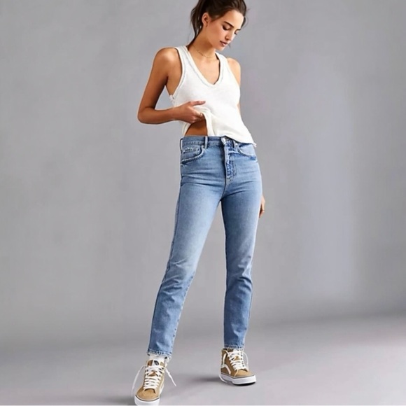 Free People We The Free x Revolve Stove Pipe Jeans Size 26 Out West Distressed - Picture 1 of 16
